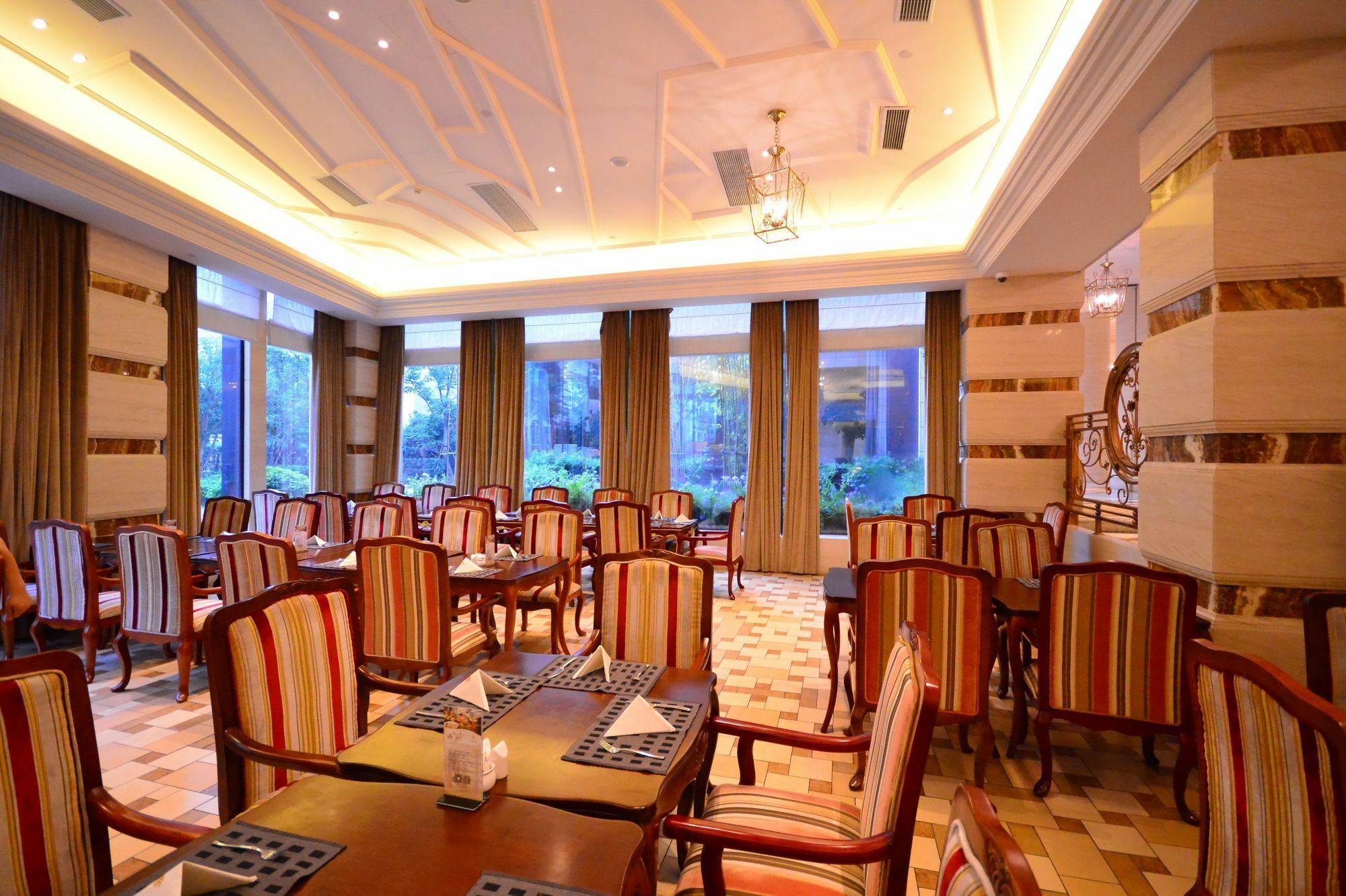 Urban Island Hotel Sanghaj Kültér fotó
